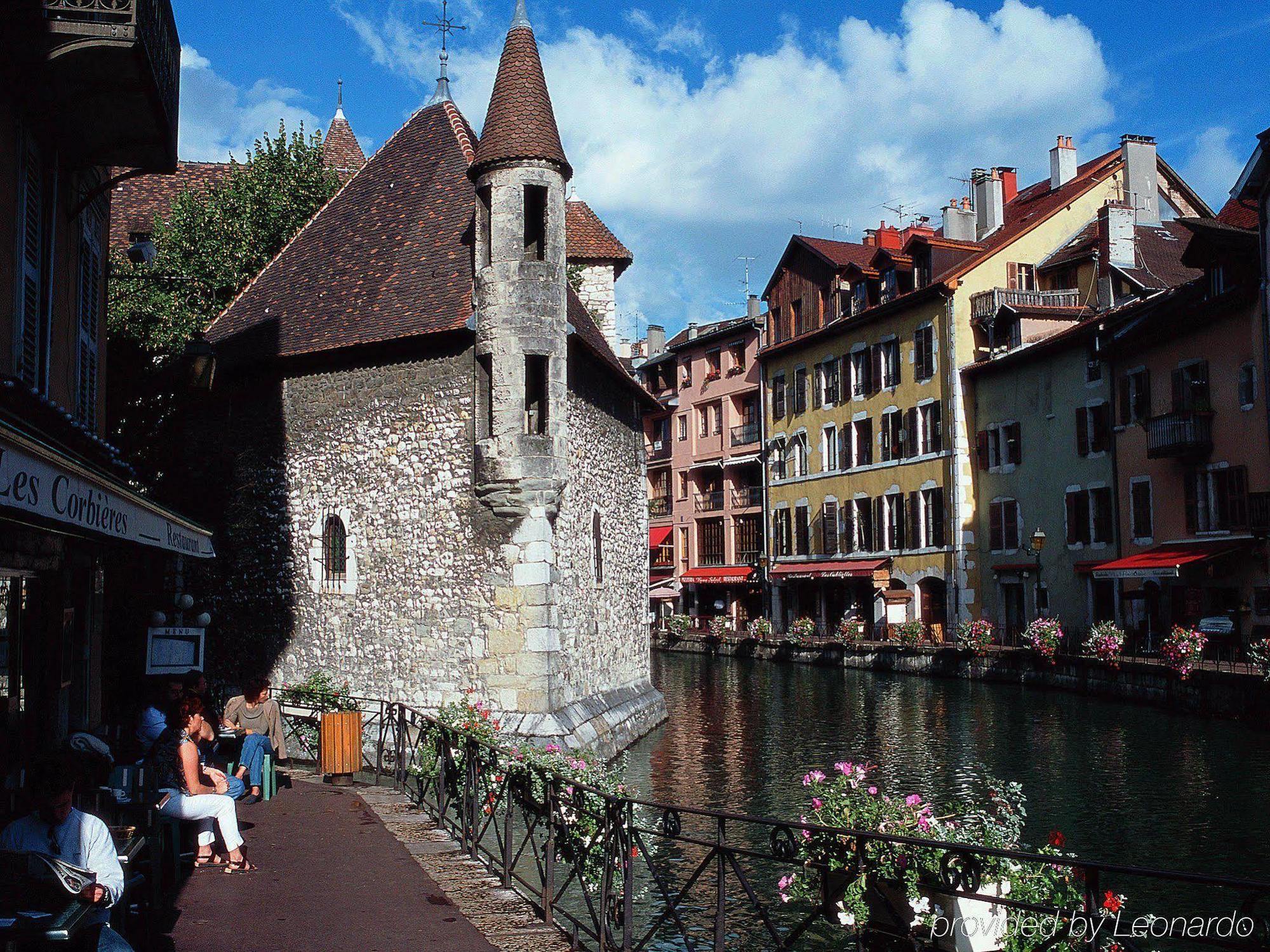 Mercure Annecy Sud Seynod Exterior foto